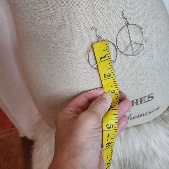 Vintage Sterling Silver Peace Sign Earrings - Picture 5 of 6